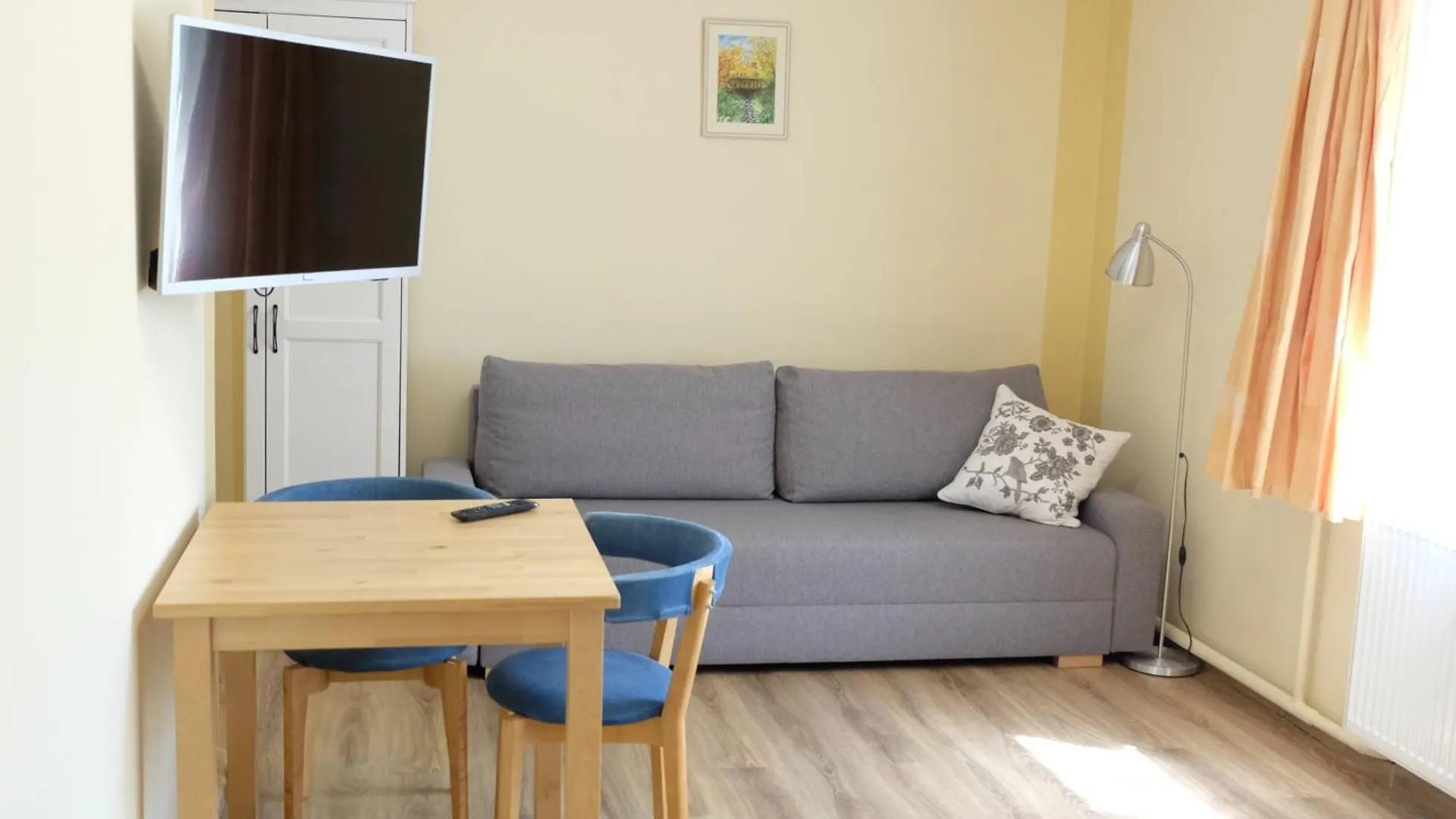 Petoefi Vendeghaz Hotel Eger