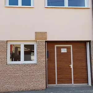 Pipacs Vendégház Vendégház